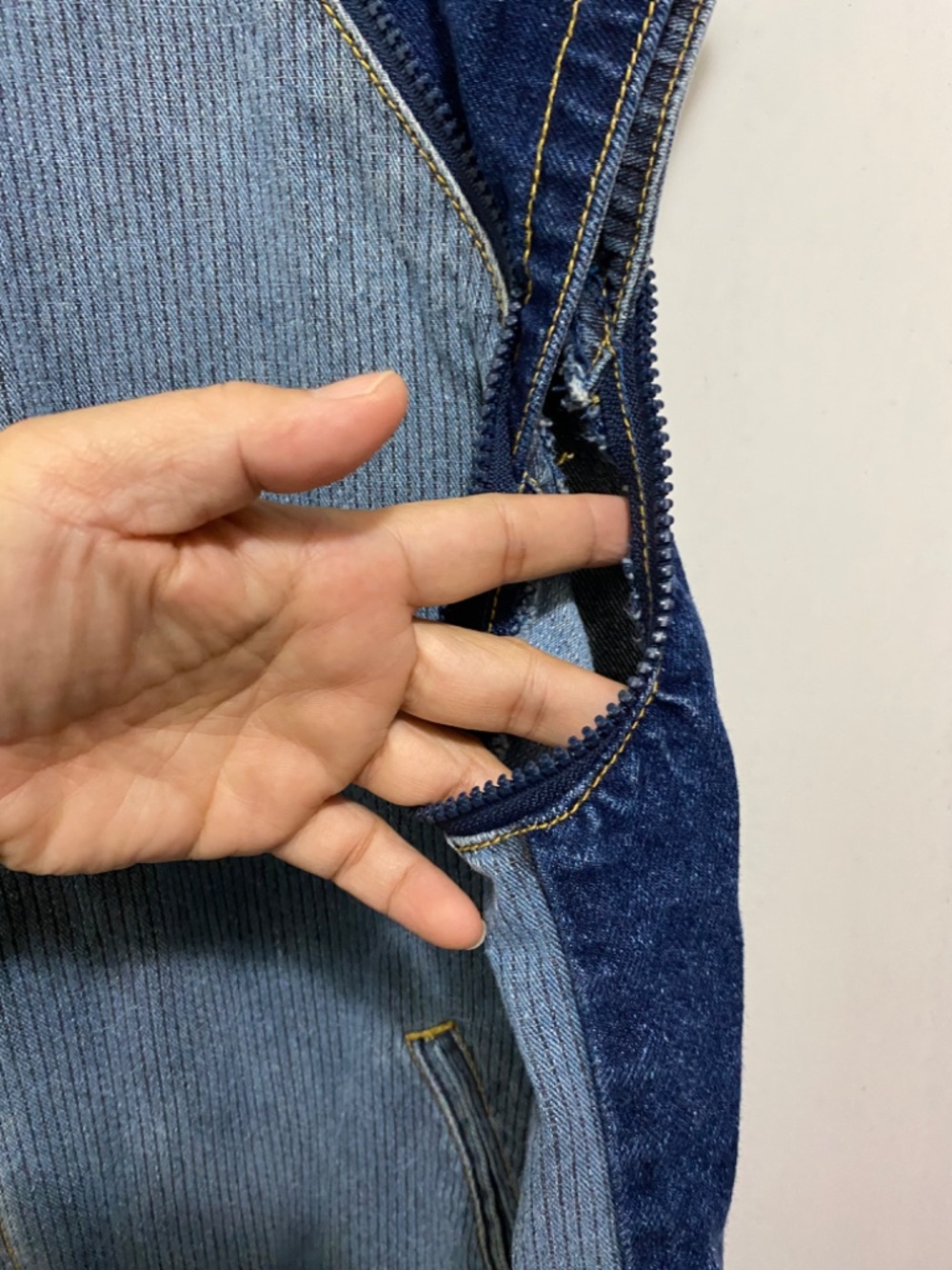 Jordache Size M Women’s Denim Buttoned Up Vest Jacket - Picture 7 of 10